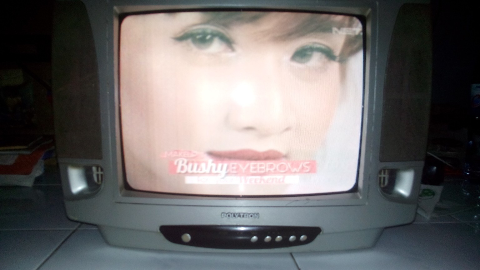 Tv Tabung Polytron 14 Inch Normal Mulus Elektronik Tv Perlengkapan Hiburan Di Carousell