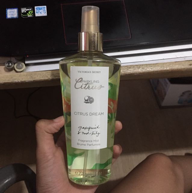 Citrus Dream Victoria Secret 2024 favors