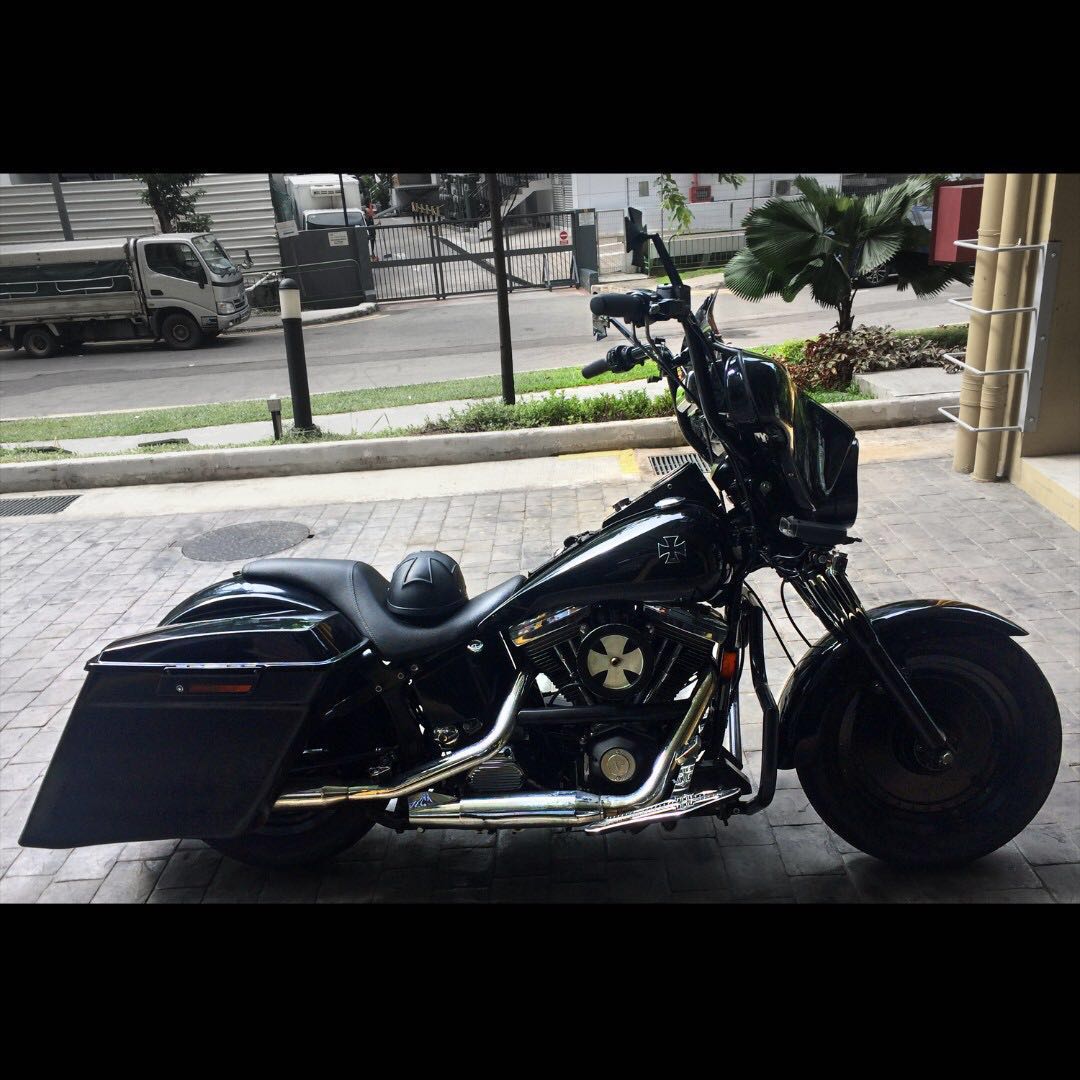 2024 Harley Davidson Softail Fatboy EVO Bagger (FLSTF), Motorbikes