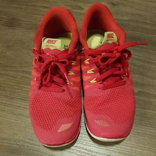 Nike 慢跑鞋