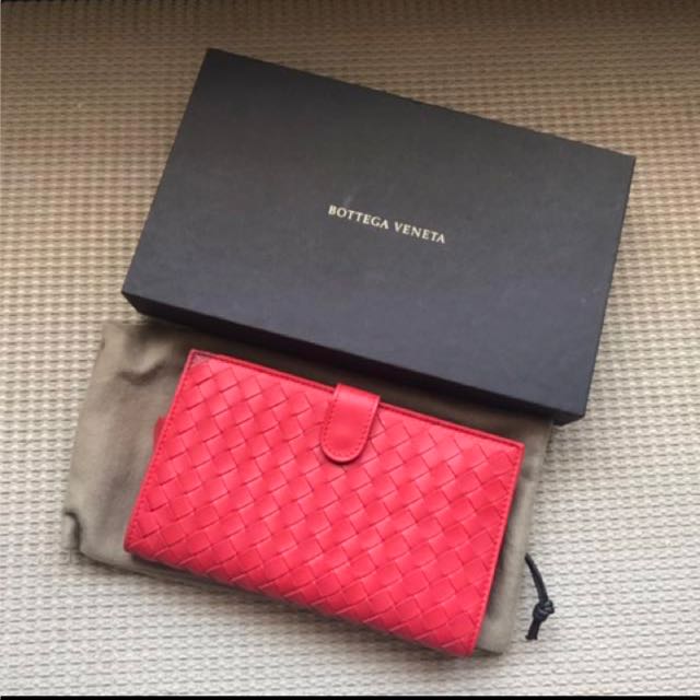Bottega Veneta Ladies Wallet, Women's Fashion, Bags & Wallets 