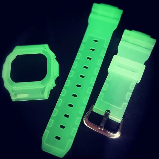 glow in the dark watch band