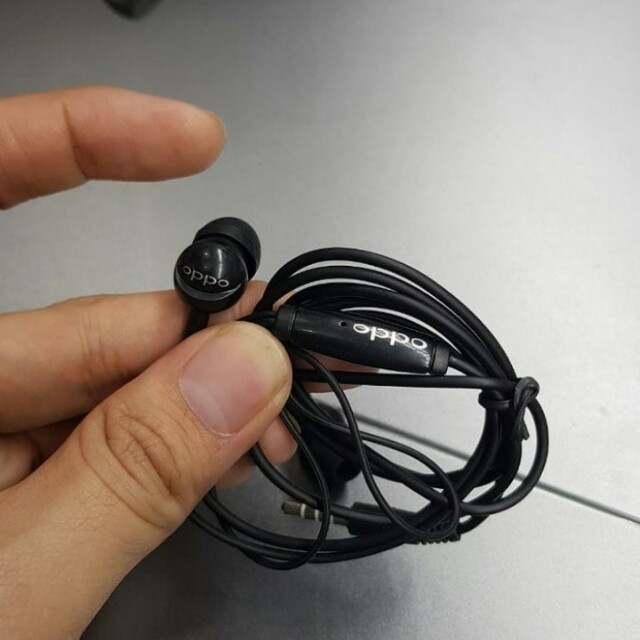 headset oppo super bass