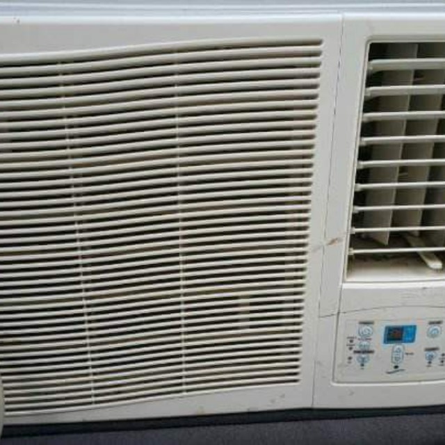 HITACHI AIRCONDITIONER, TV & Home Appliances, Kitchen Appliances, Wine ...