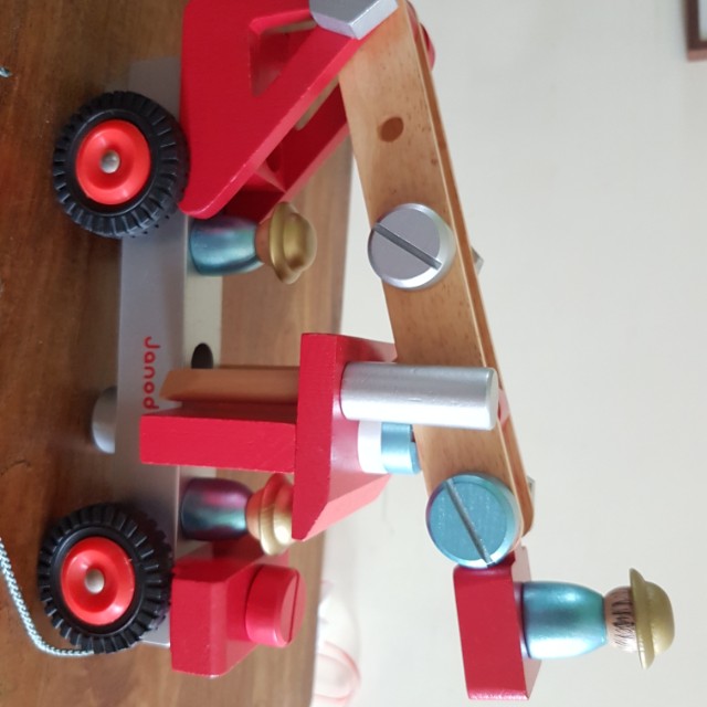 janod fire truck