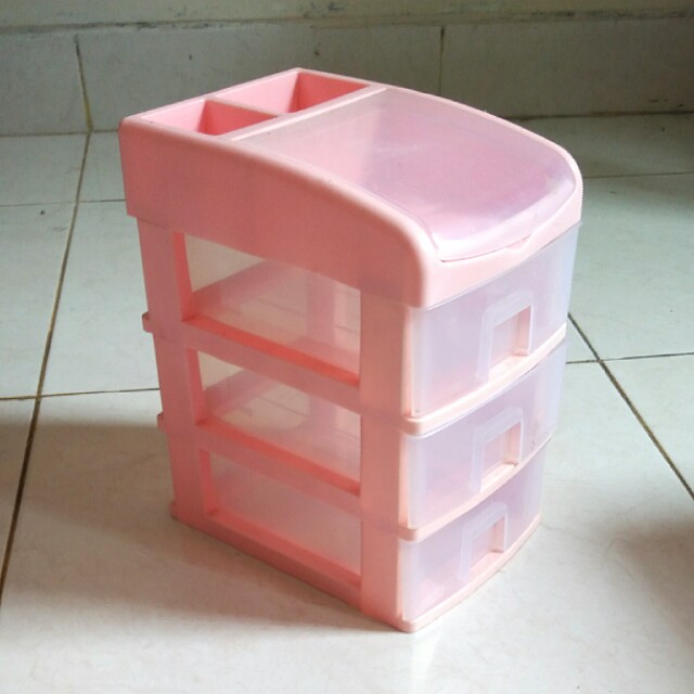  Rak  laci plastik kecil  pink Perabotan Rumah di Carousell