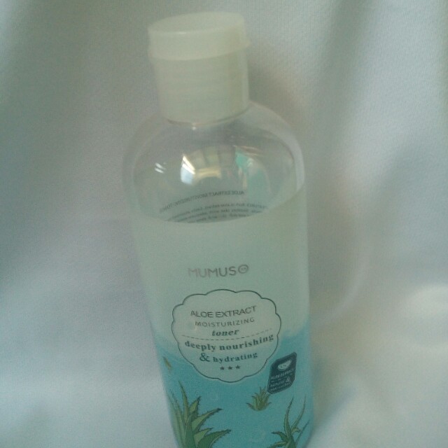 aloe moisturizing toner mumuso