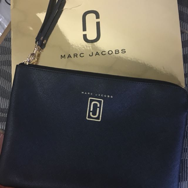 marc jacobs clutch bags