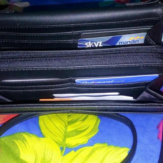 Othain Black Wallet Shopie Martin Fesyen Wanita Tas Dompet Di Carousell