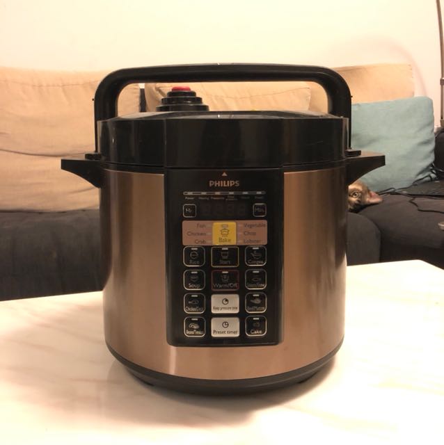 Philips Electric Pressure Cooker HD2139, TV & Home Appliances, Kitchen