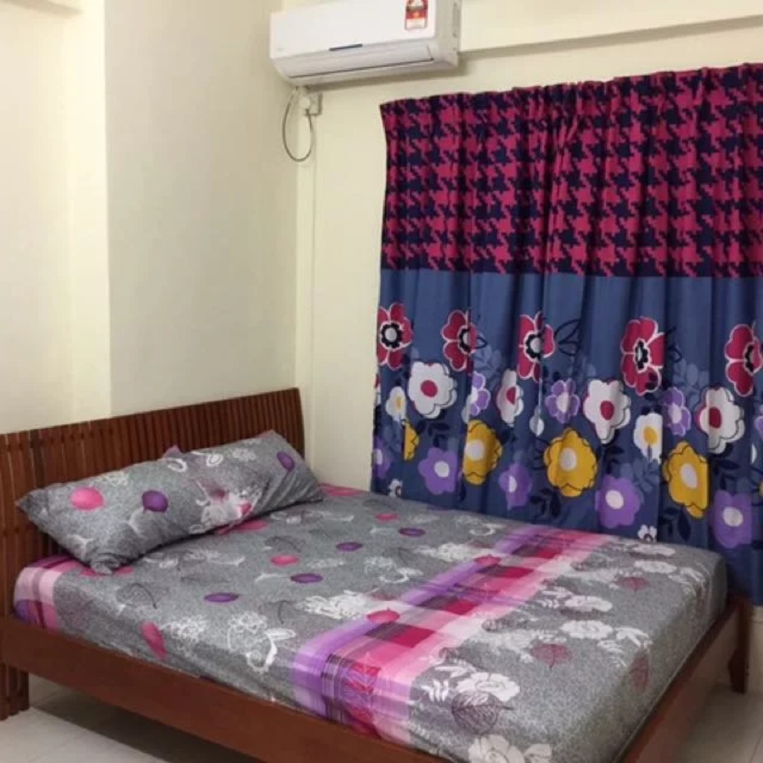 Puchong Perdana Condo Centro Parkson Master Room Attach With Bathroom For Rent Property Rentals On Carousell