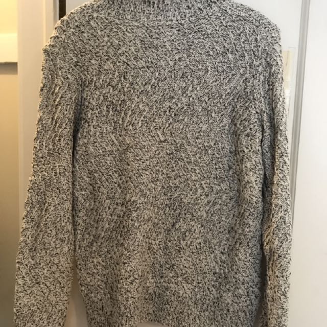 Roots Turtleneck Sweater Women s Fashion Clothes on Carousell
