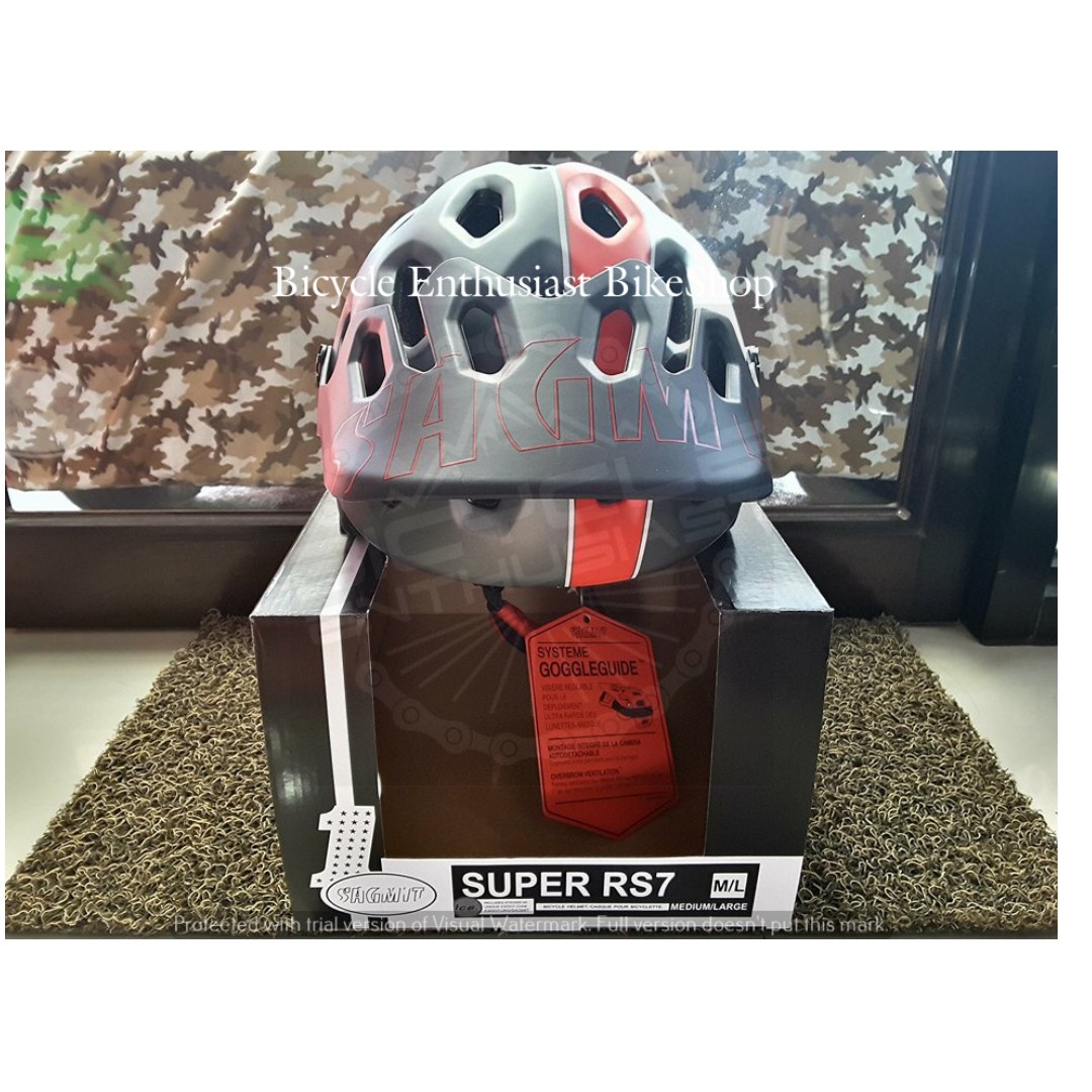 xc helmet