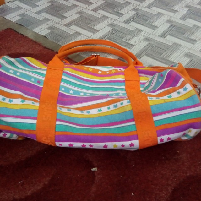 Smiggle Duffle Beg Balik Kampung Babies Kids Others On Carousell