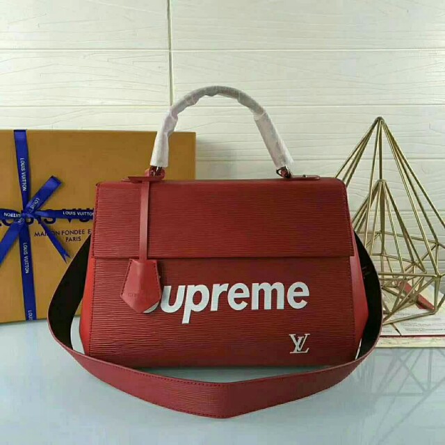 supreme lv handbag
