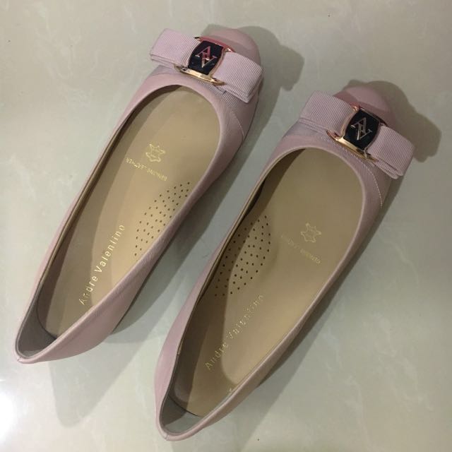 valentino shoes harga