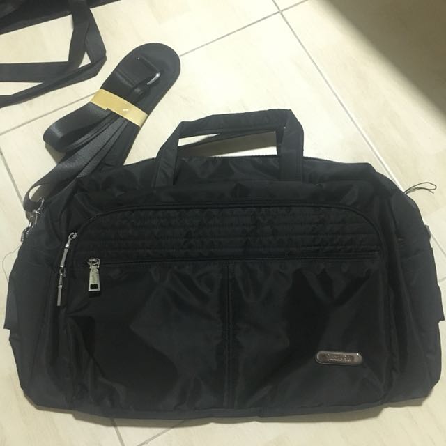 Valentino clearance rudy luggage