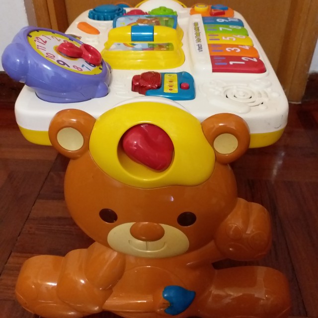 VTech 2-in-1 Discovery Table, 兒童＆孕婦用品, 嬰兒玩具- Carousell