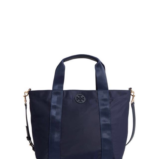 Tory burch quinn tote sales