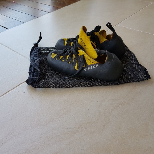 Boreal stinger hotsell climbing shoes