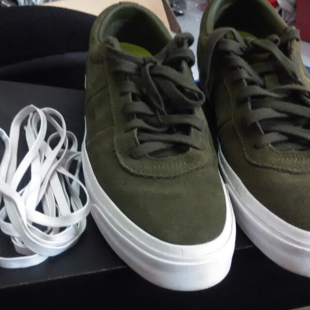 Converse One Star Ox Hijau Masih Seperti Baru Fesyen Pria Sepatu Di Carousell