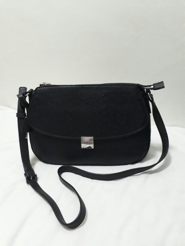 Guess sling bag 2018 outlet