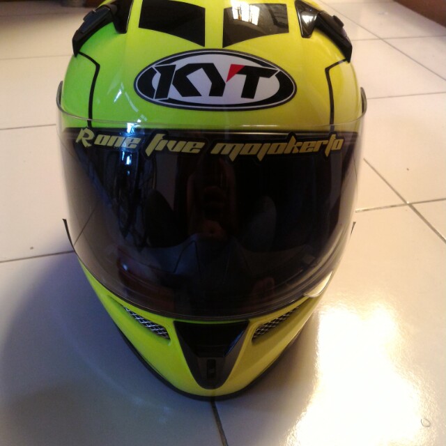 Helm KYT K2R super yellow fluo, Motorbikes on Carousell