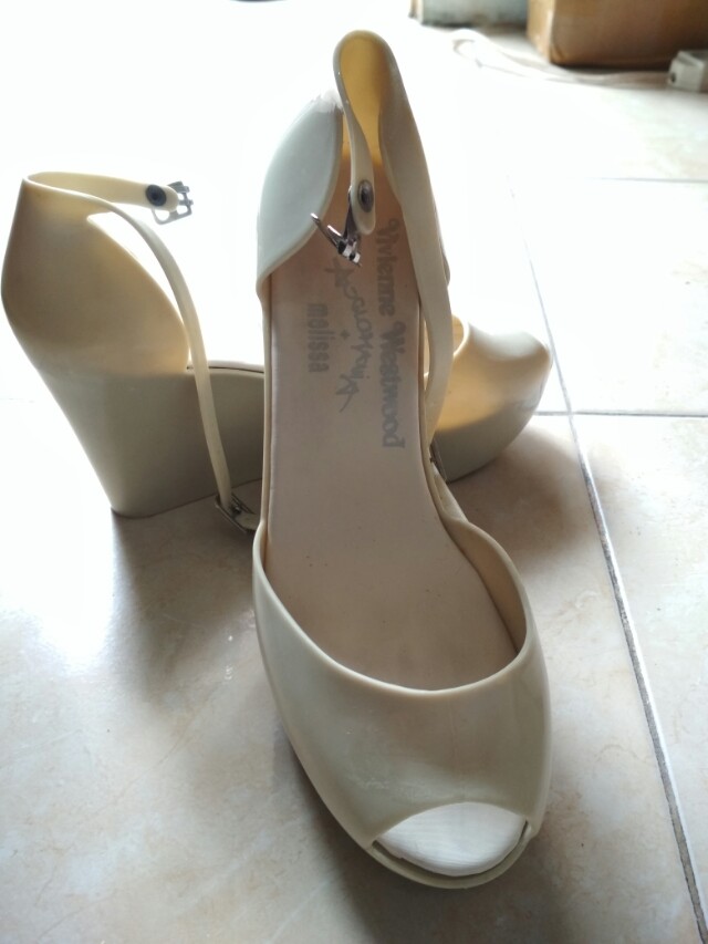 vivienne westwood black jelly shoes