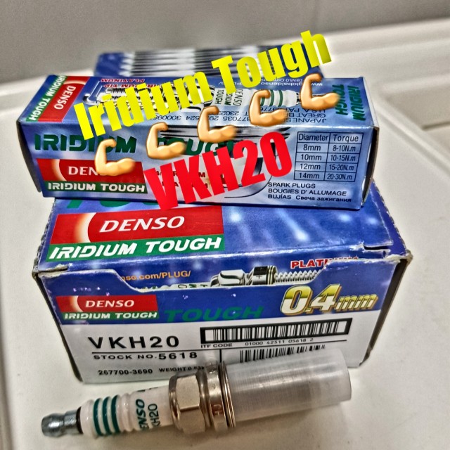 SPARK PLUG Mitsubishi Lancer CS3 / Colt / Colt plus / Colt ver R