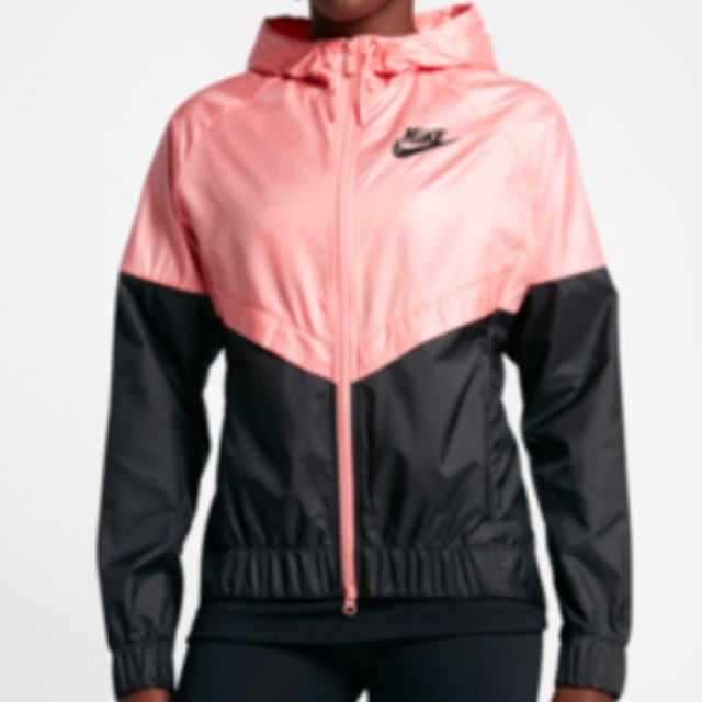 nike windbreaker jacket womens