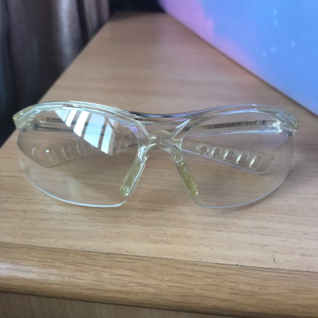 Squash eye protection (Visor), Sports Equipment, Sports & Games, Water