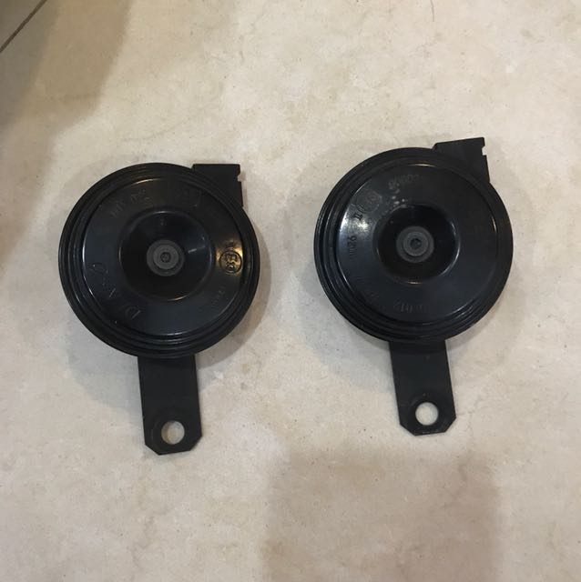 Toyota car horn stock Denso, Car Accessories on Carousell