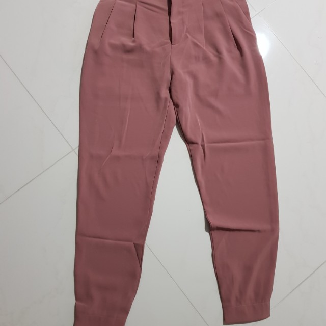 uniqlo smart joggers