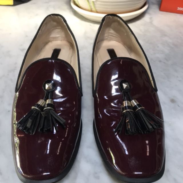 Maroon outlet colour loafers