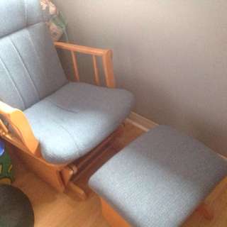 Nursery Rocking chair with Ottoman