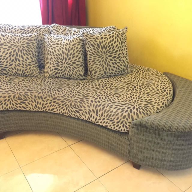 Beautiful Curved Sectional Sofa Set By Mandaue Foam, Babies & Kids