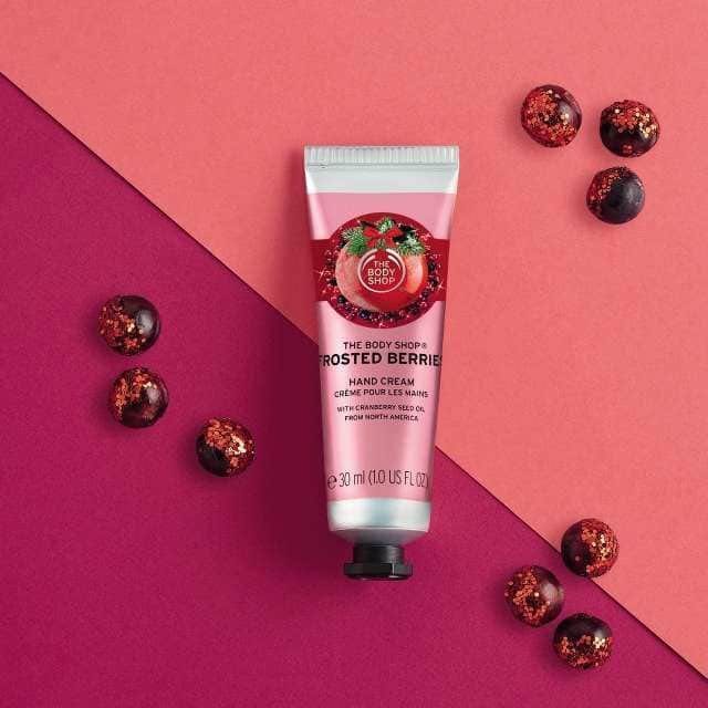 BN The Body Shop Frosted Berries Hand Cream, Beauty & Personal Care