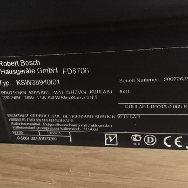 Bosch wine chiller, Furniture & Home Living, Home Decor, Vases