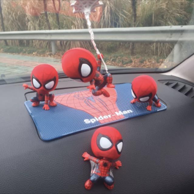 Car dashboard display Spiderman set pre order