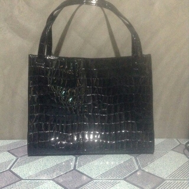 city dkny bag
