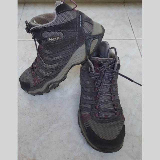 Columbia High Cut Boots, Men's Fashion