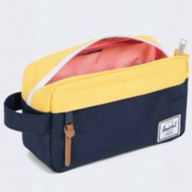 herschel travel pouch