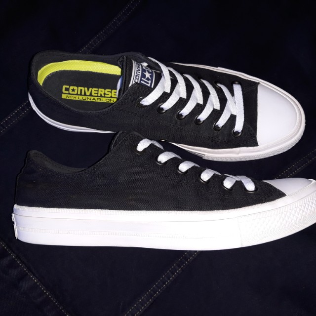 chuck taylor 2 low black