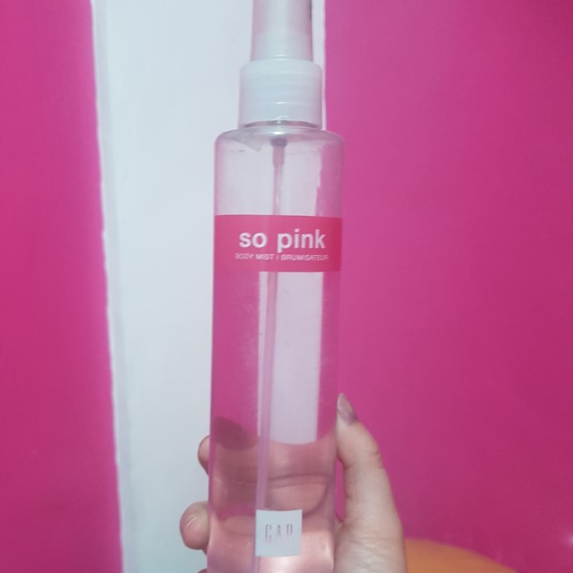 So pink hotsell gap body mist