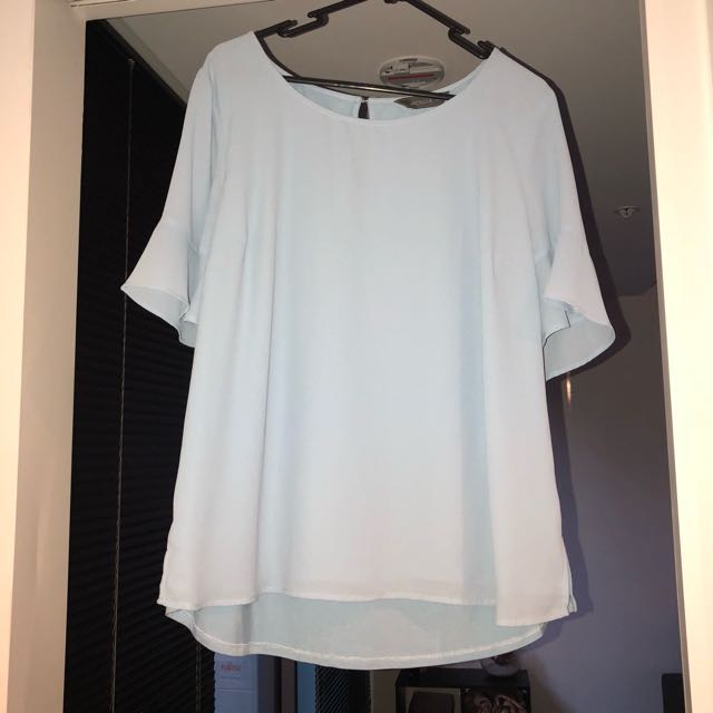 Jacqui E Blue Blouse Women S Fashion Clothes On Carousell