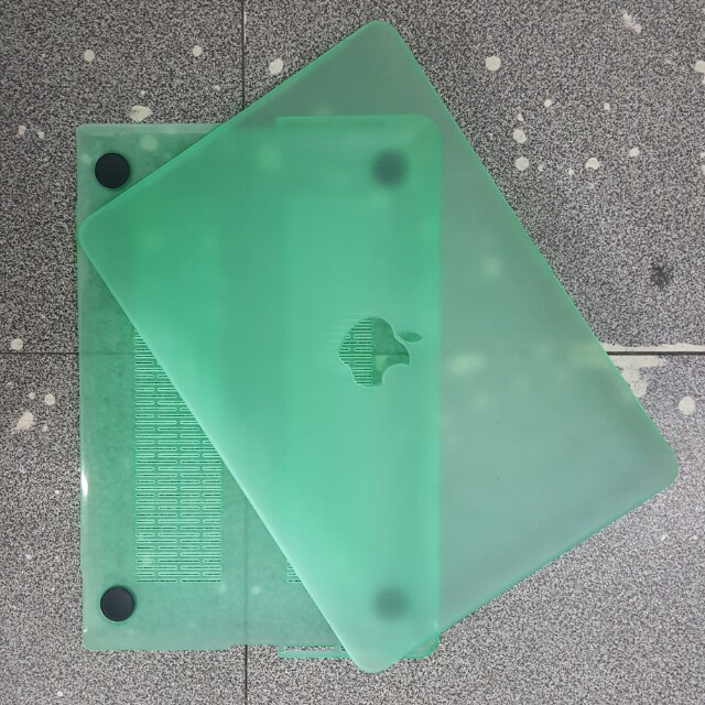 Macbook Pro 13 in Retina Case Mint Green (Category: Laptops & Notebooks) located in San Juan City. Submitted by miyakaandpark (Listing ID 151054149, Image 2). Description: Fits 2012 to 2015 models MOP BPI BDO LBC CEBUANA.