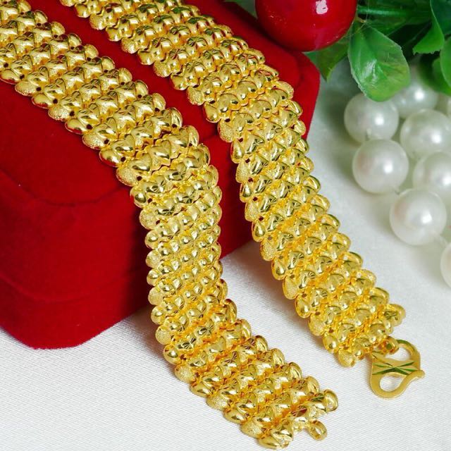 Rantai Tangan Vitara 3 Love Women S Fashion Jewelry Organisers Body Jewelry On Carousell