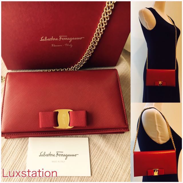 Ferragamo miss vara hot sale wallet on chain