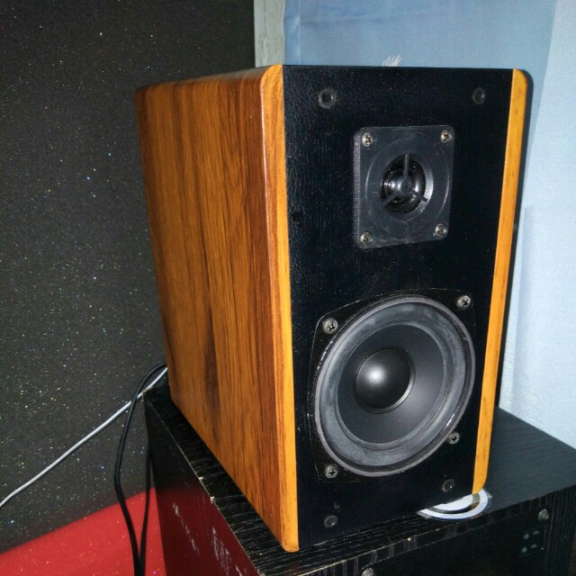Sansui bookshelf hot sale speakers