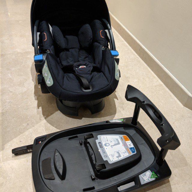 Stokke izi deals sleep isofix